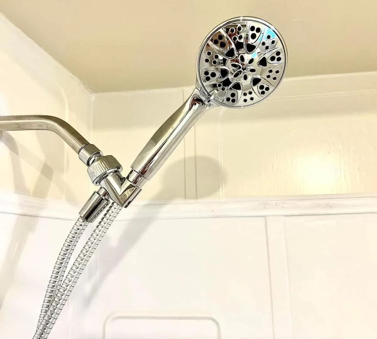 Bright & Cozy 2 Bed Home Private Parking Pittsburgh Holiday home